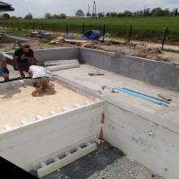 Budowanie stropu pomieszczenia technicznego